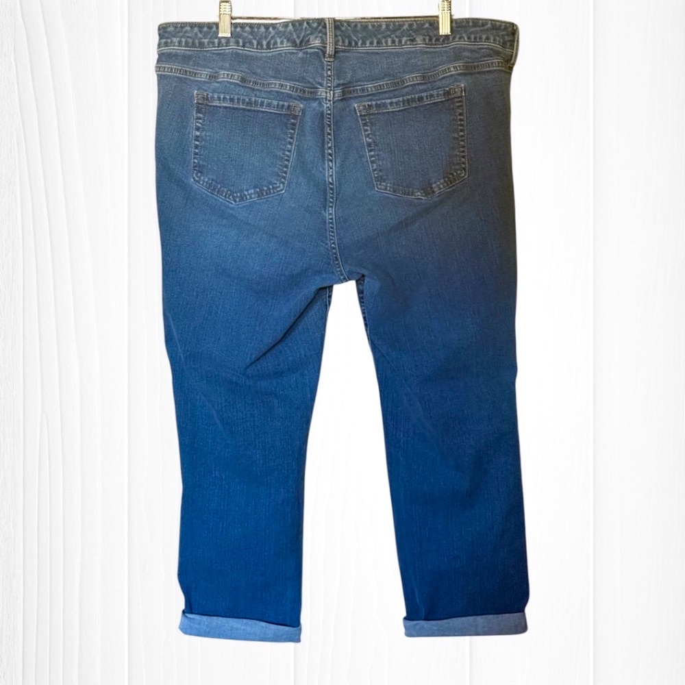 TORRID Perfect Boyfriend Vintage Stretch Mid-Rise Jeans - Picture 14 of 16